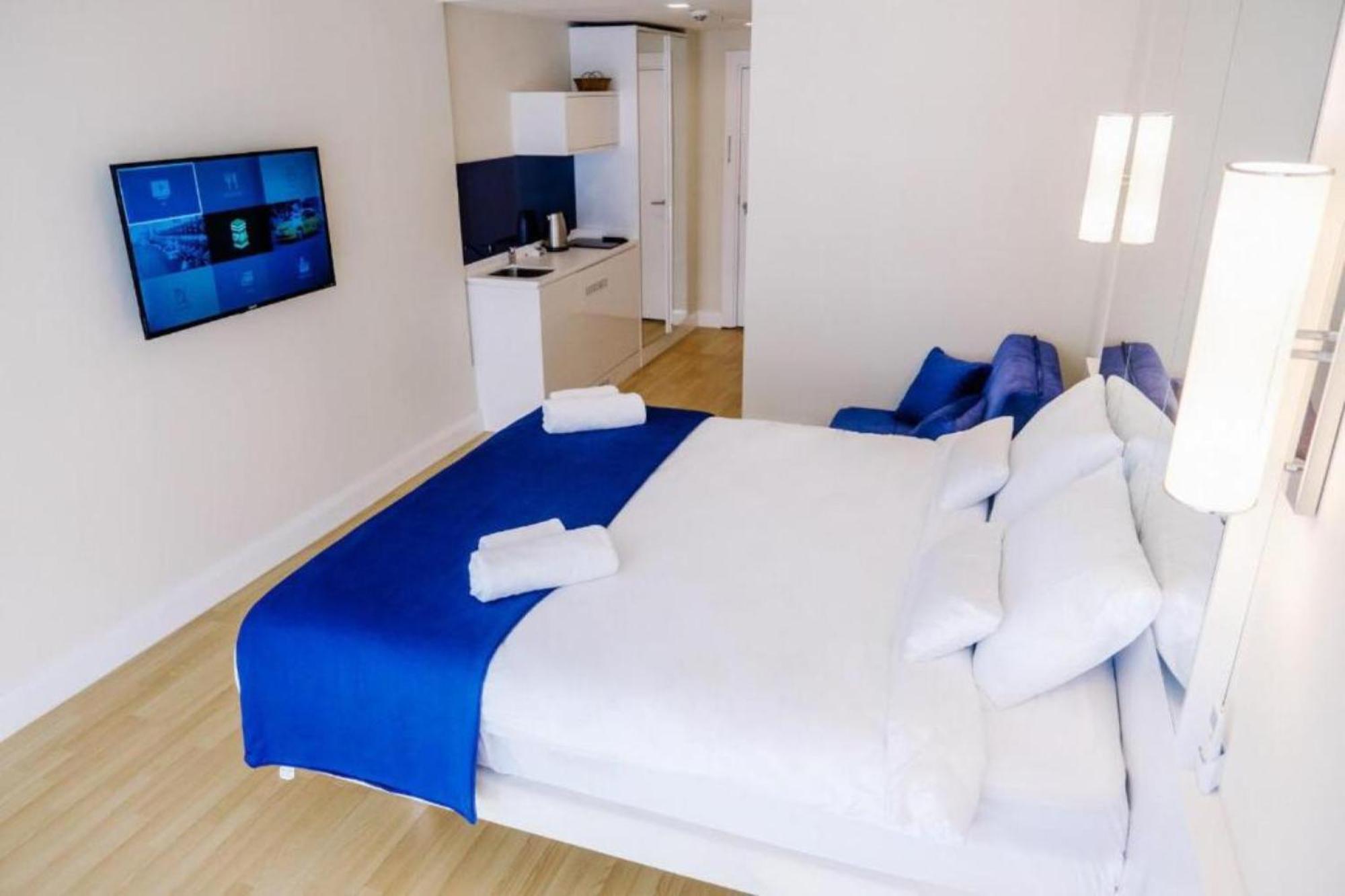 Sea View Orbi City Aparthotel บาทูมิ ภายนอก รูปภาพ